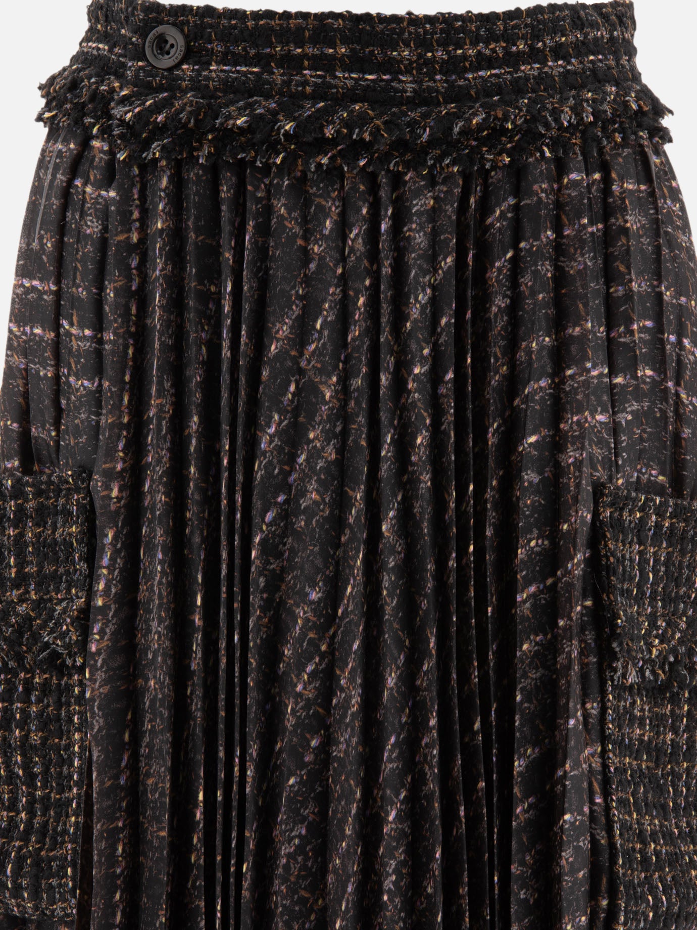 Sacai Pleated skirt with cargo pockets 11365892_1 Black 3