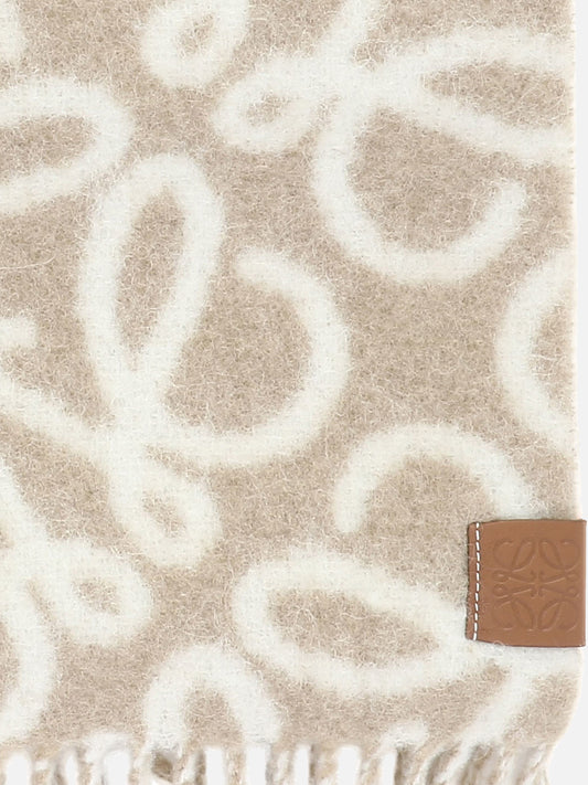 Fringed scarves 43% alpaca 32% wool 20% polyamide 5% leather  Beige - Loewe Women | PLP | VIETTI Online Store | 2
