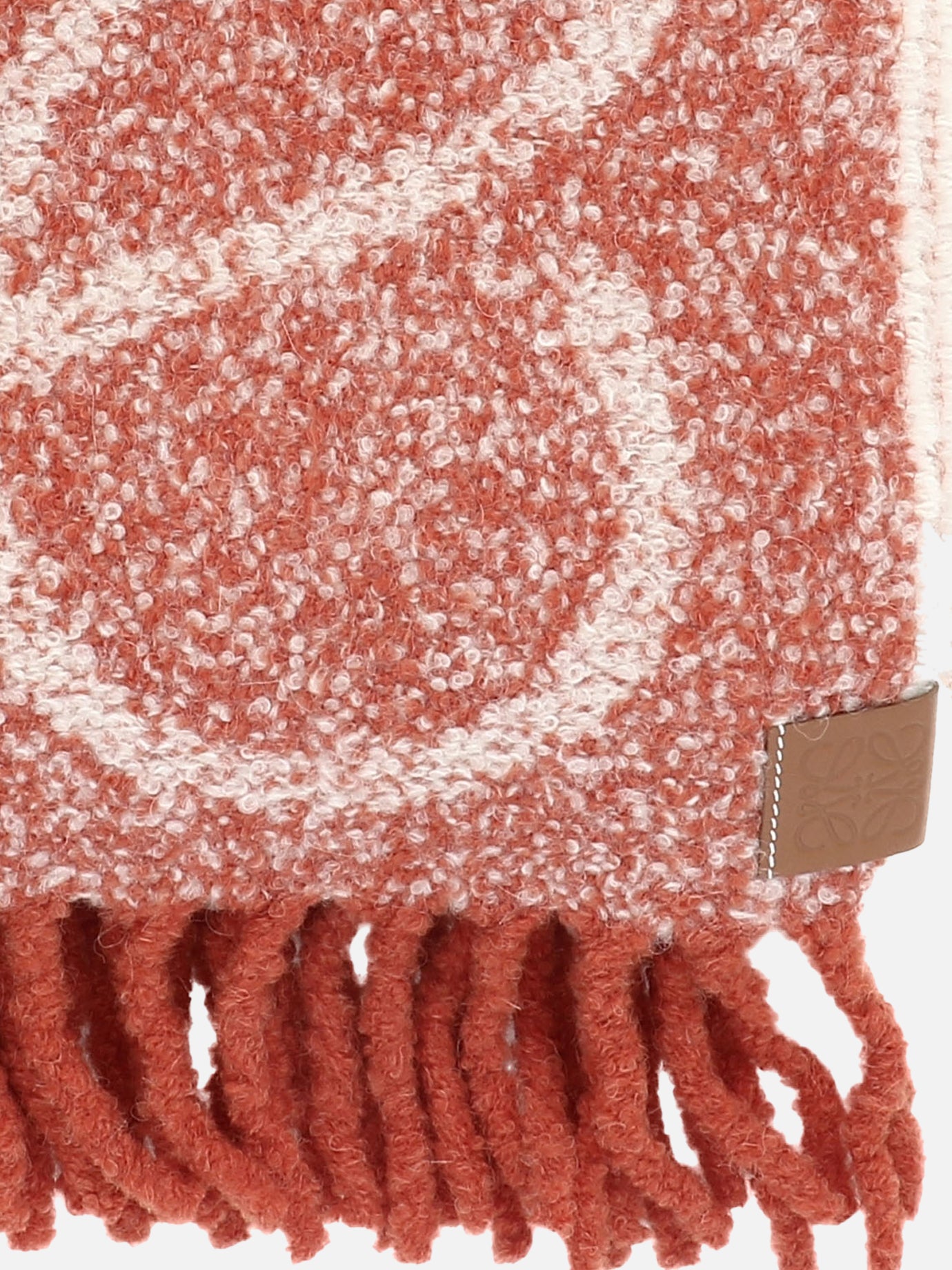 Fringed scarves 57% alpaca 23% wool 15% polyamide 5% leather  Red - Loewe Women | PDP | VIETTI Online Store | Zoom-Modal_2
