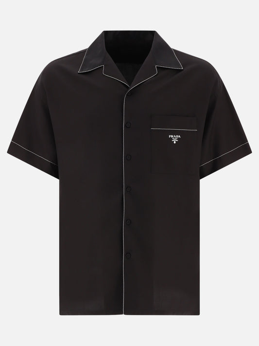 Shirt with contrasting stitching