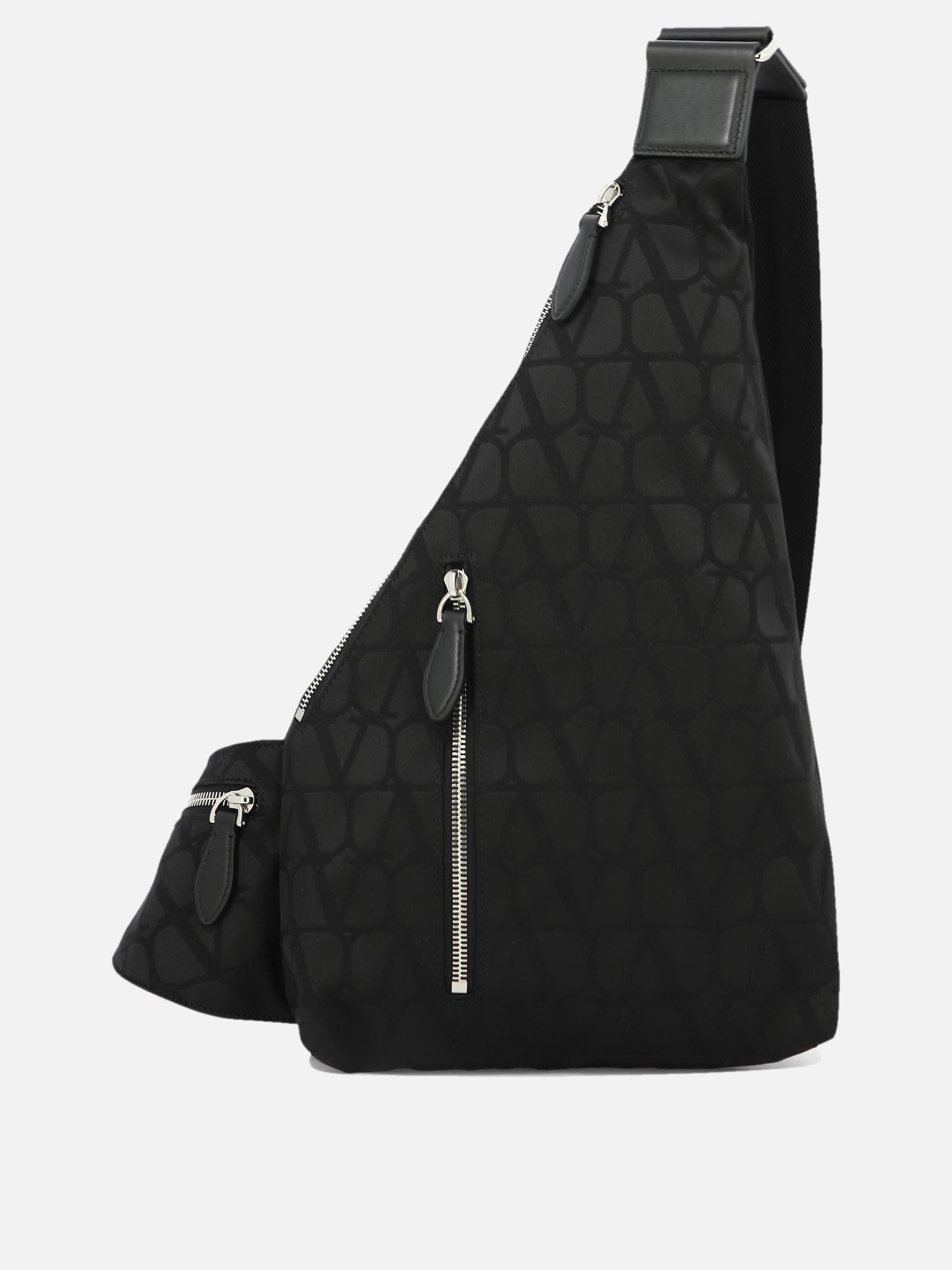 One strap backpacks 4Y2B0C59CSH  Black - Valentino Garavani Men | PDP | VIETTI Online Store | Zoom-Modal

