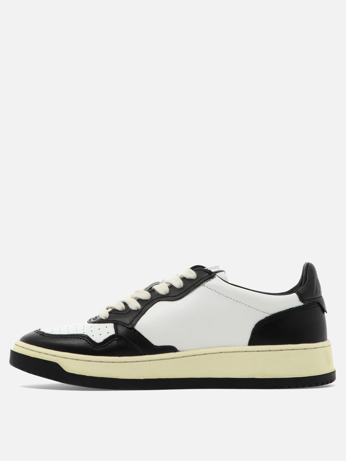 Low top sneakers 100% cow leather - 100% rubber  Black - Autry Men | PDP | VIETTI Online Store | thumbnail_3