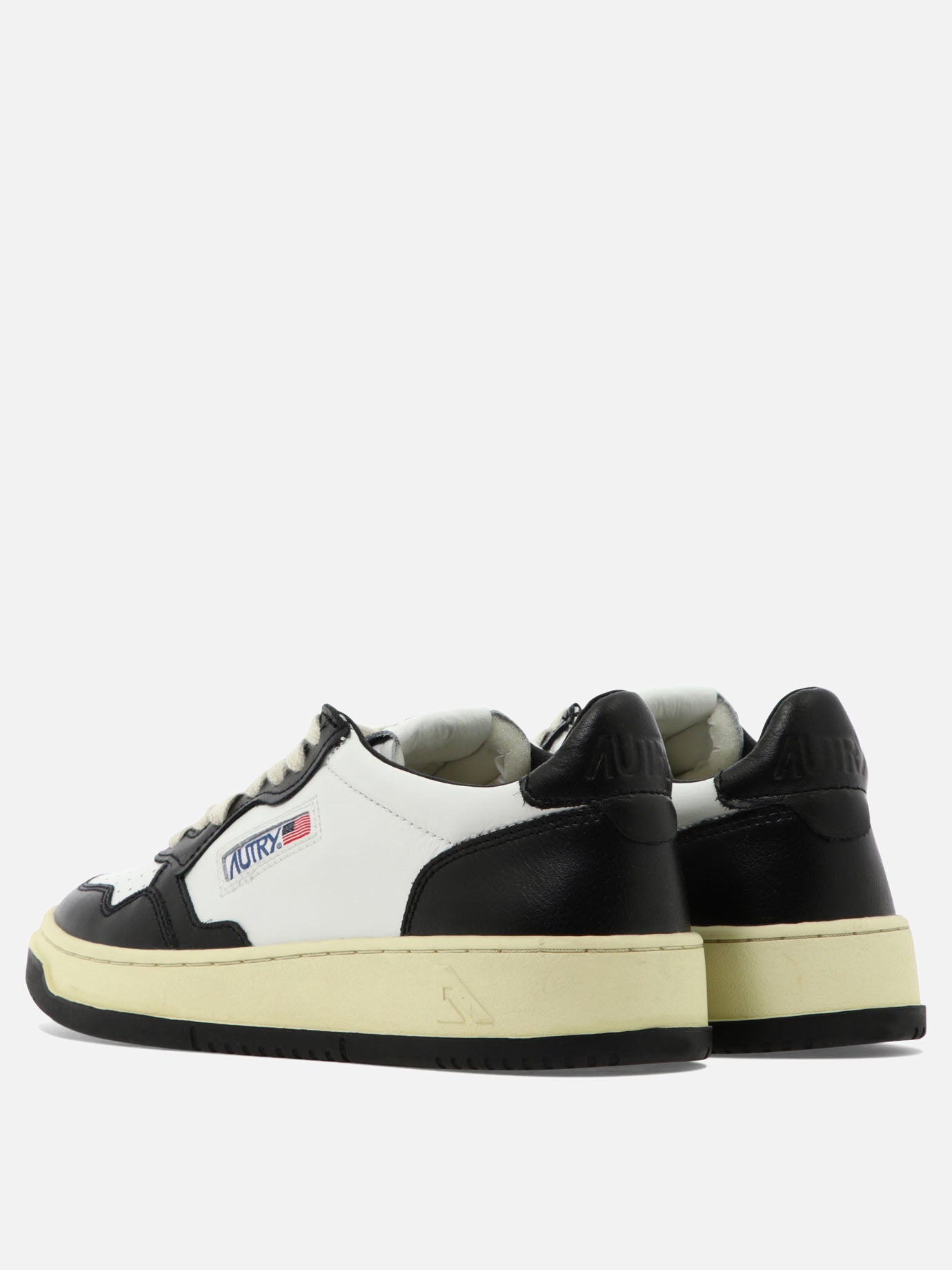 Low top sneakers 100% cow leather - 100% rubber  Black - Autry Men | PDP | VIETTI Online Store | thumbnail_4
