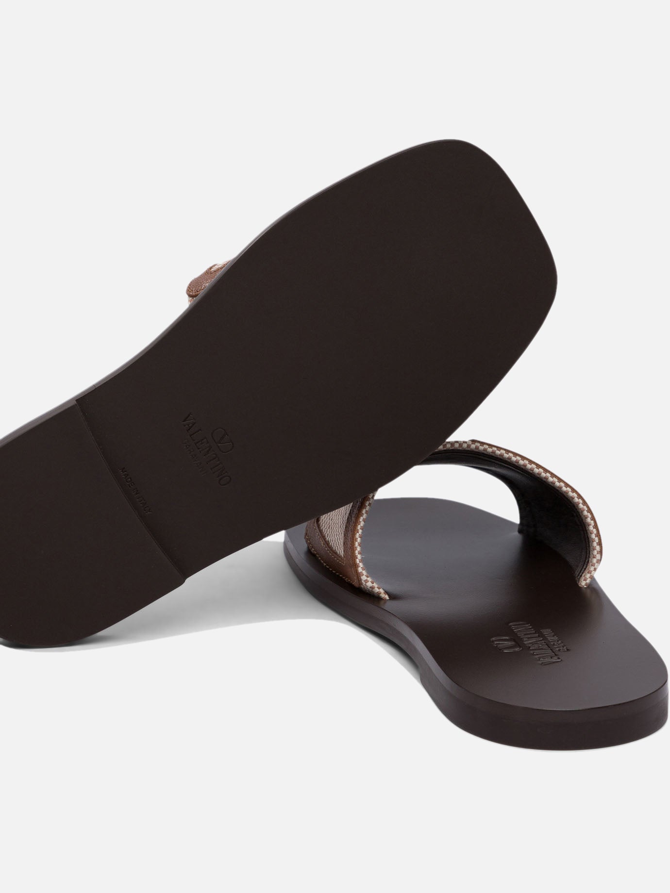 Valentino Garavani "Viva Superstar" slides Beige