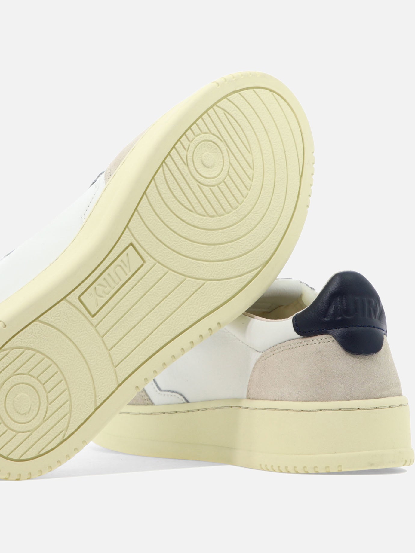 Low top sneakers 100% cow leather - 100% rubber  White - Autry Men | PDP | VIETTI Online Store | Zoom-Modal_5
