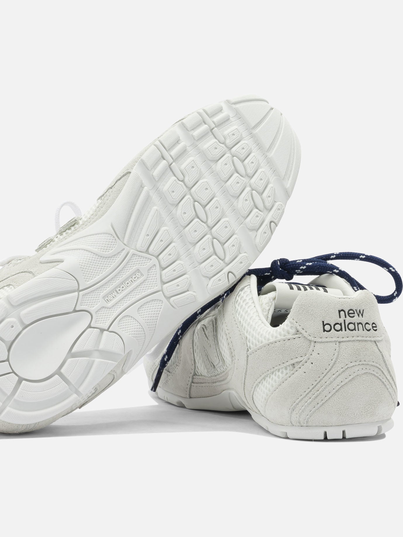 Low top sneakers 100% calf leather - 100% polyester  White - Miu Miu Women | PDP | VIETTI Online Store | Zoom-Modal_5
