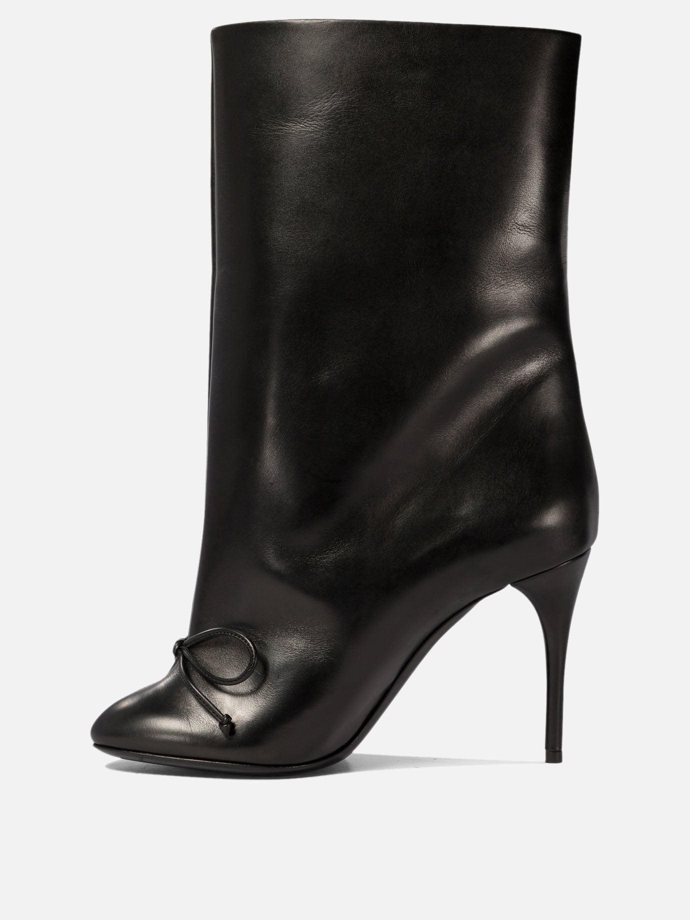 "Décolleté" ankle boots