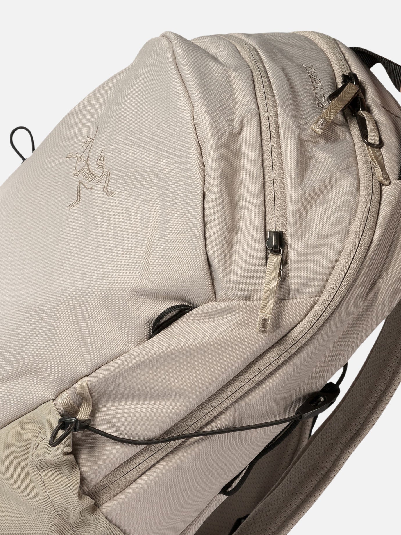 "Mantis 16" backpack