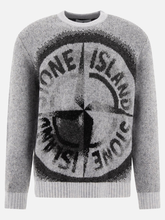 Sweater with logo