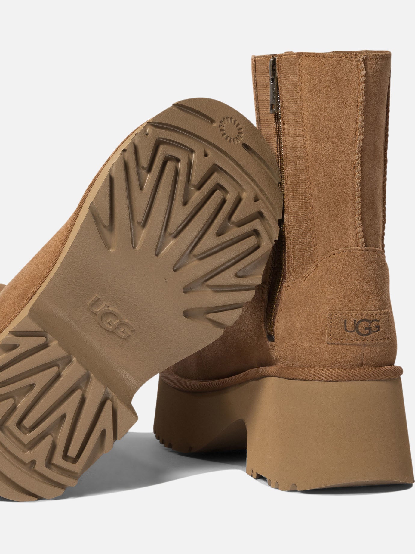 Ugg "Classic Twin Seam New Heights" ankle boots Beige