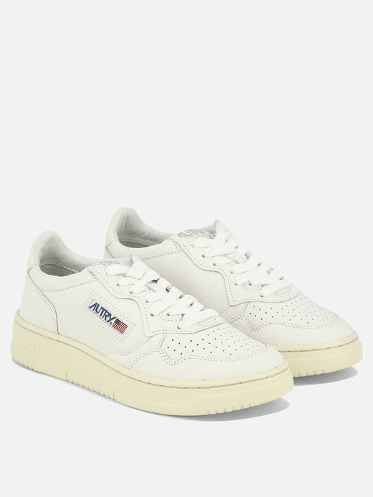 Low top sneakers 100% cow leather - 100% rubber  White - Autry Men | PDP | VIETTI Online Store | 2
