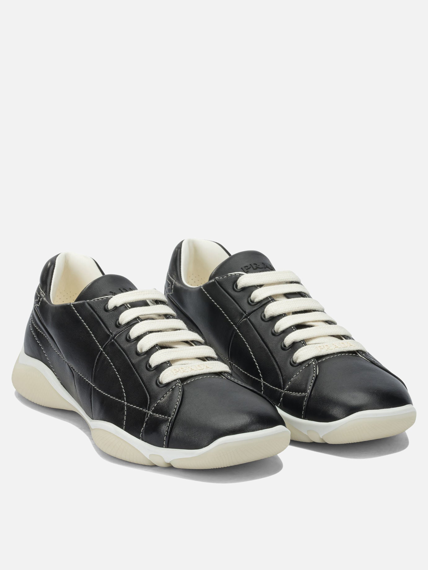 Low top sneakers 100% lamb leather - 100% rubber  Black - Prada Men | PDP | VIETTI Online Store | thumbnail