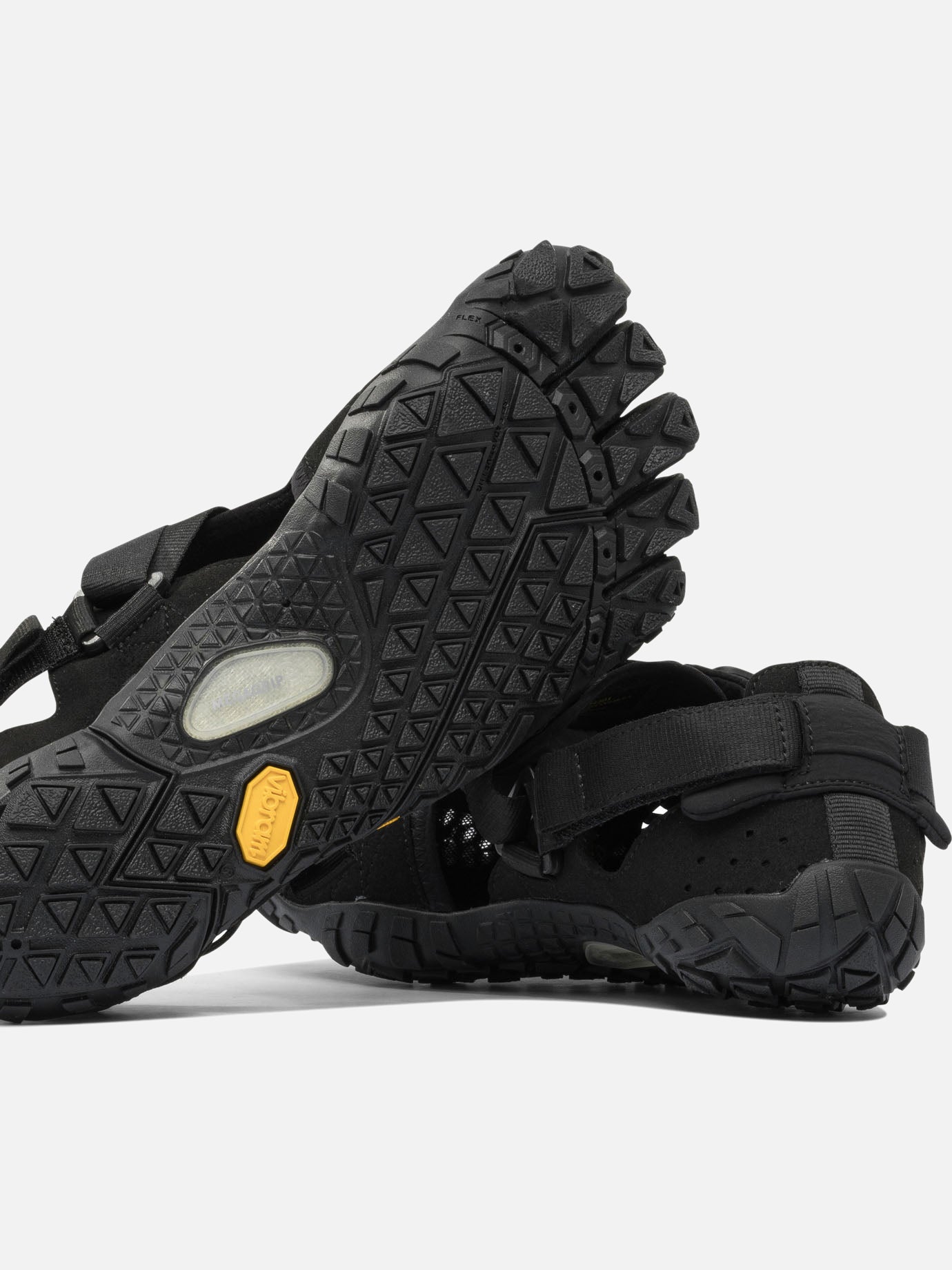 Low top sneakers 100% mesh - 100% rubber  Black - Vibram Men | PDP | VIETTI Online Store | thumbnail_5